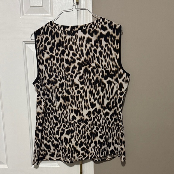 Calvin Klein Women's Animal Print Sleeveless Blouse - Picture 2 of 3
